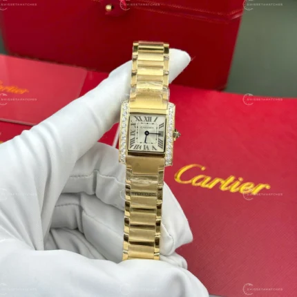 Cartier Tank Française | 25.7mm x 21.2mm | Altın Güneş Işığı Kadran | Premium Clone Saat