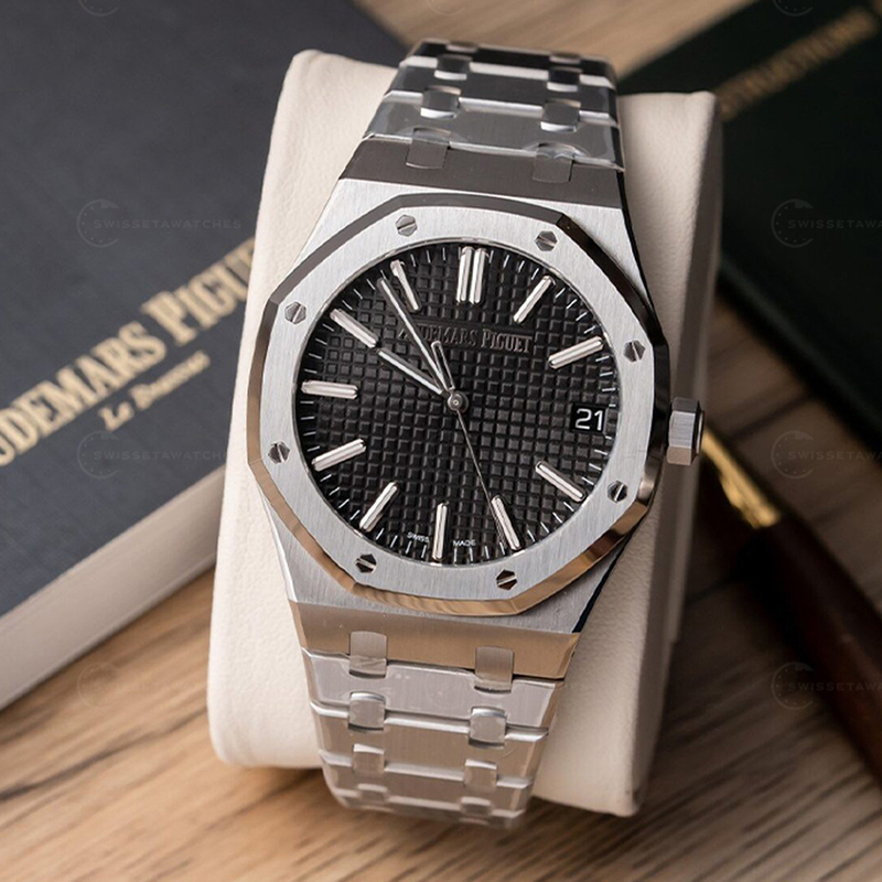 Audemars Piguet Royal Oak 15510ST 50th Anniversary Siyah Kadran ZF Super Clone 11 Çelik Kasa Cal.4302 Sistem