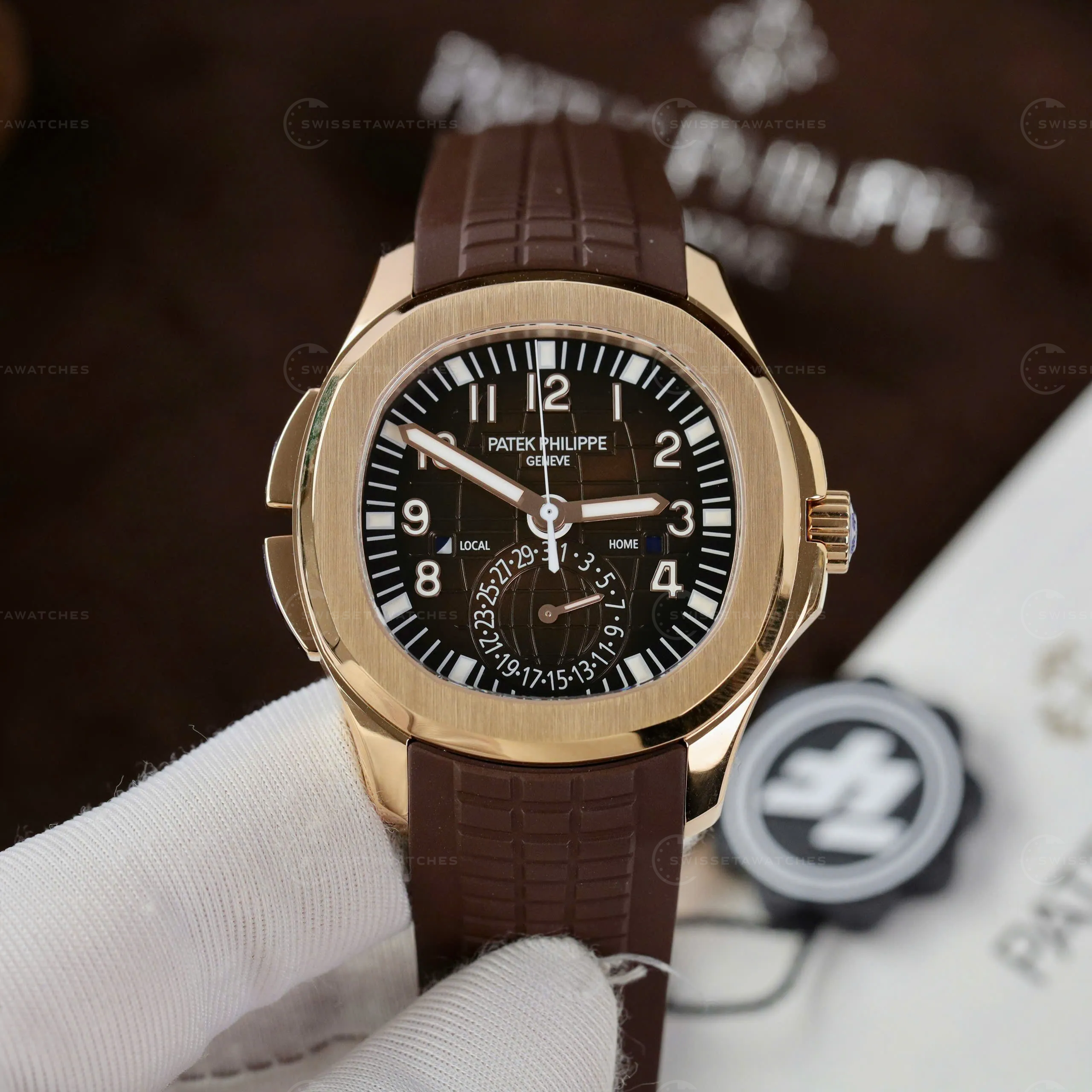 Patek Philippe Aquanaut 5164R-001 - ZF Super Clone - Kahverengi Kadran - 40.8mm Rose Gold Kasa - Tropik Kayış - Kendinden Kurmalı Mekanizma (1)