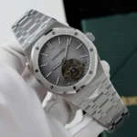 Audemars Piguet Royal Oak Tourbillon clone saat – gri kadran, aktif tourbillon mekanizma, metal örgü bilezik, 41mm şık tasarım.
