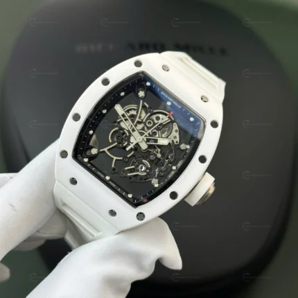 Richard Mille RM055 Bubba Watson beyaz seramik kasalı clone saat – iskelet kadran, manuel mekanizma, BBR üretimi yüksek kalite model.